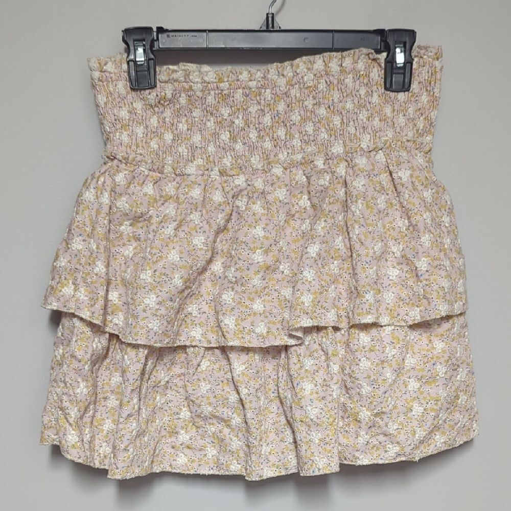 Tan and White Tiered Bubble Mini Skirt